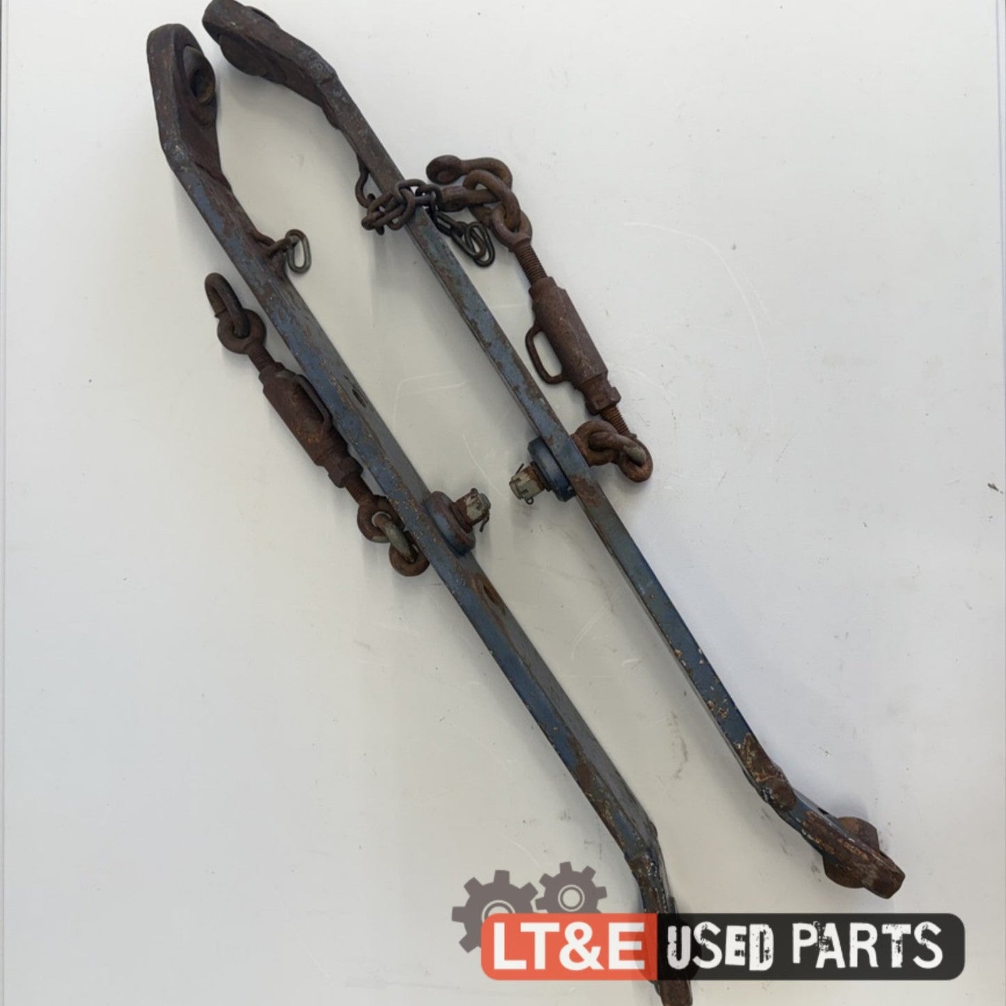 LOWER LIFT ARM ASSEMBLY