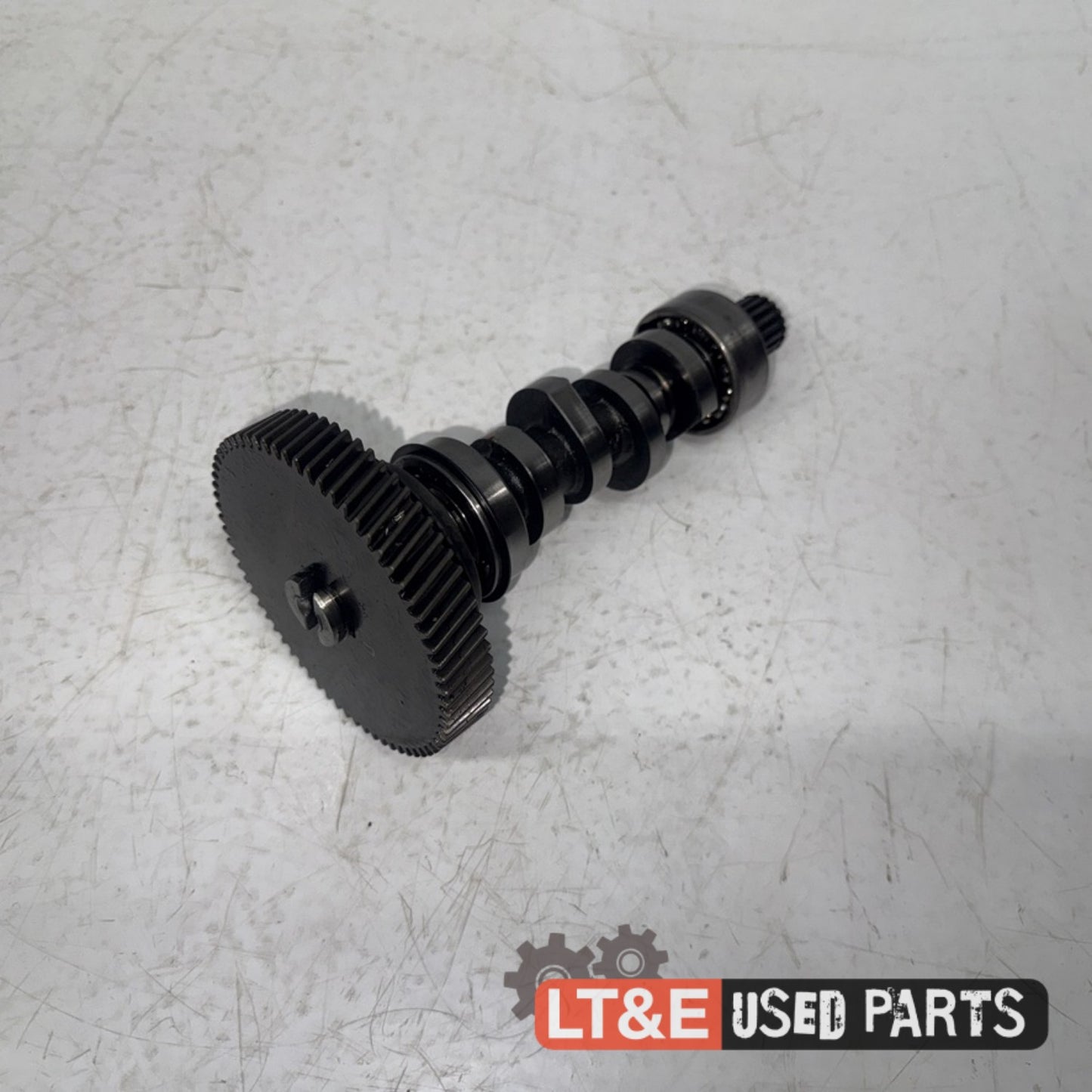FUEL CAMSHAFT AND GEAR ASSEMBLY