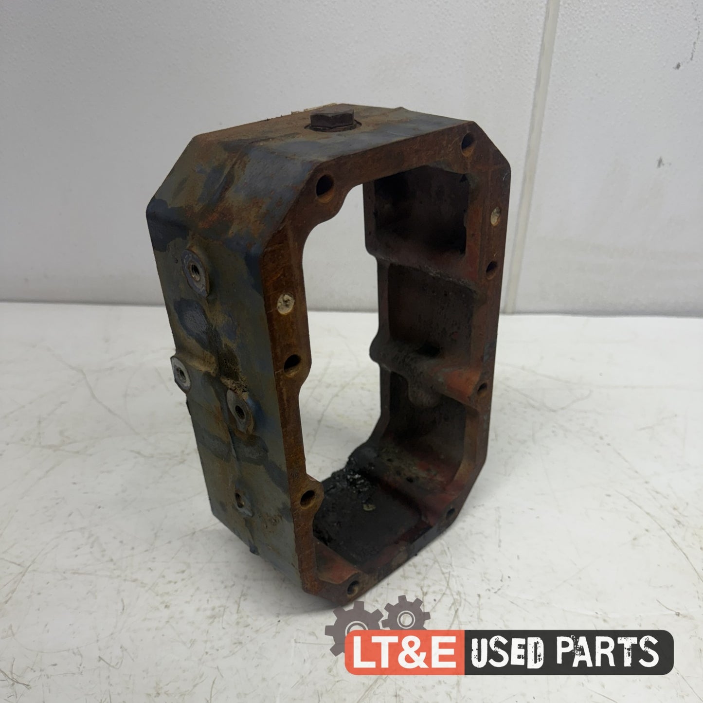 TRANSMISSION SPACER