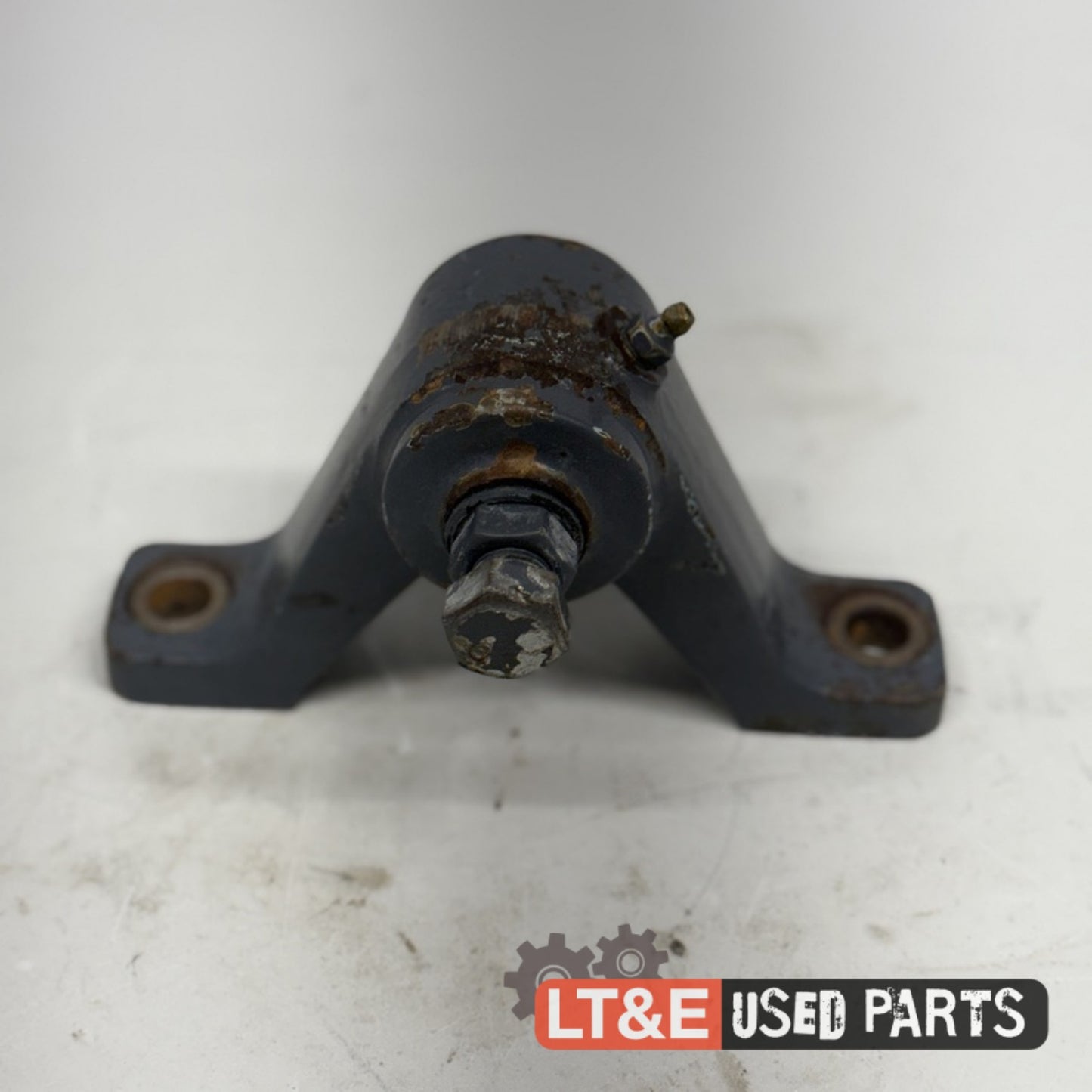 FRONT AXLE BRACKET
