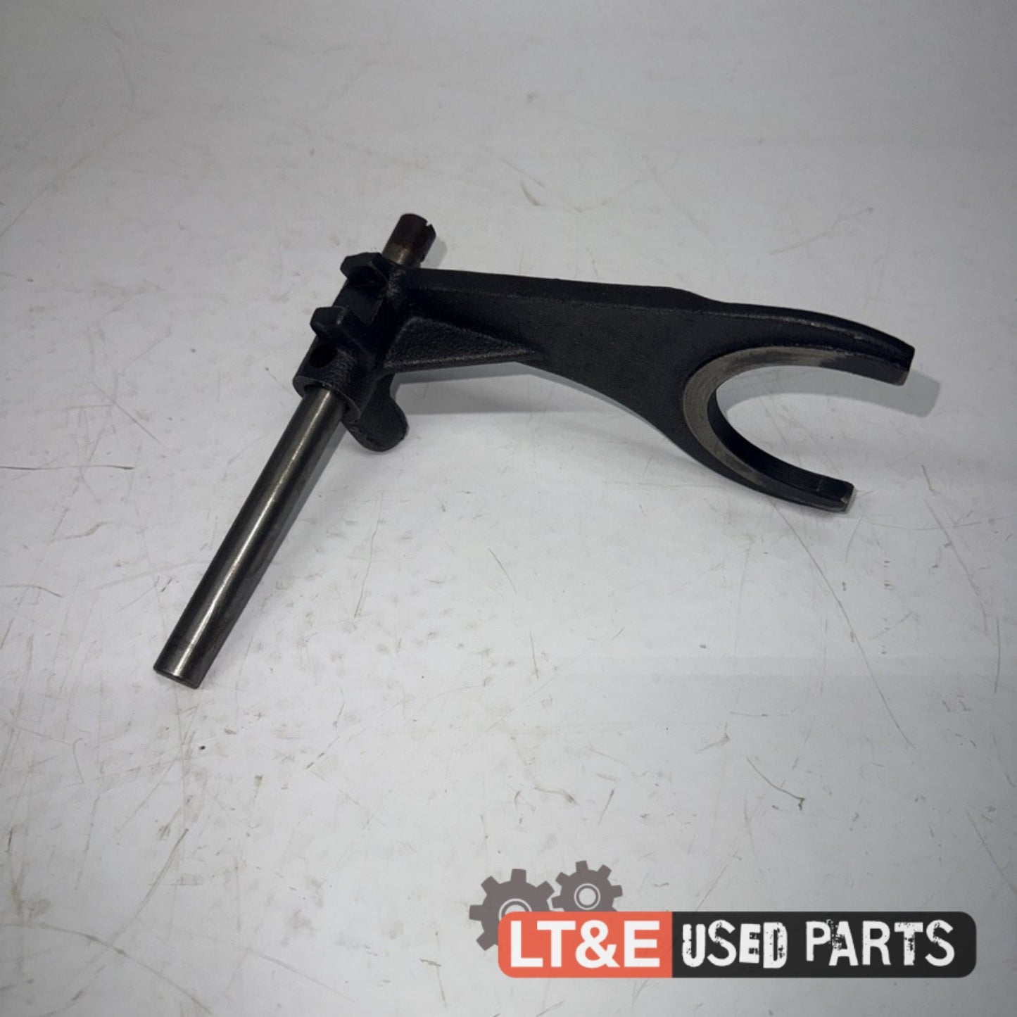 SHUTTLE SHIFT SHAFT AND FORK