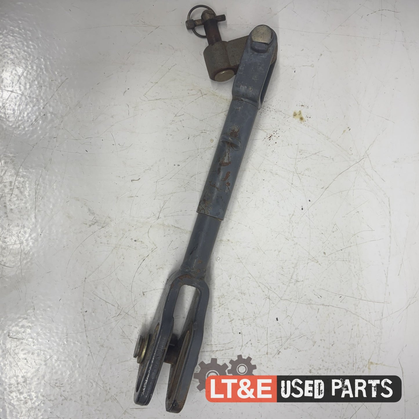 LEFT HAND LIFT ROD