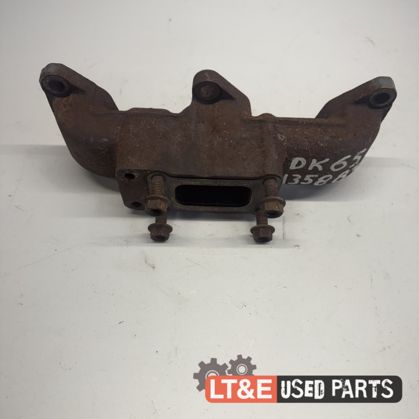 EXHAUST MANIFOLD