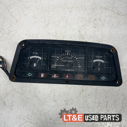 INSTRUMENT CLUSTER