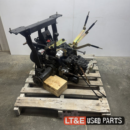 CS2410 HST/REAR AXLE - 4166569