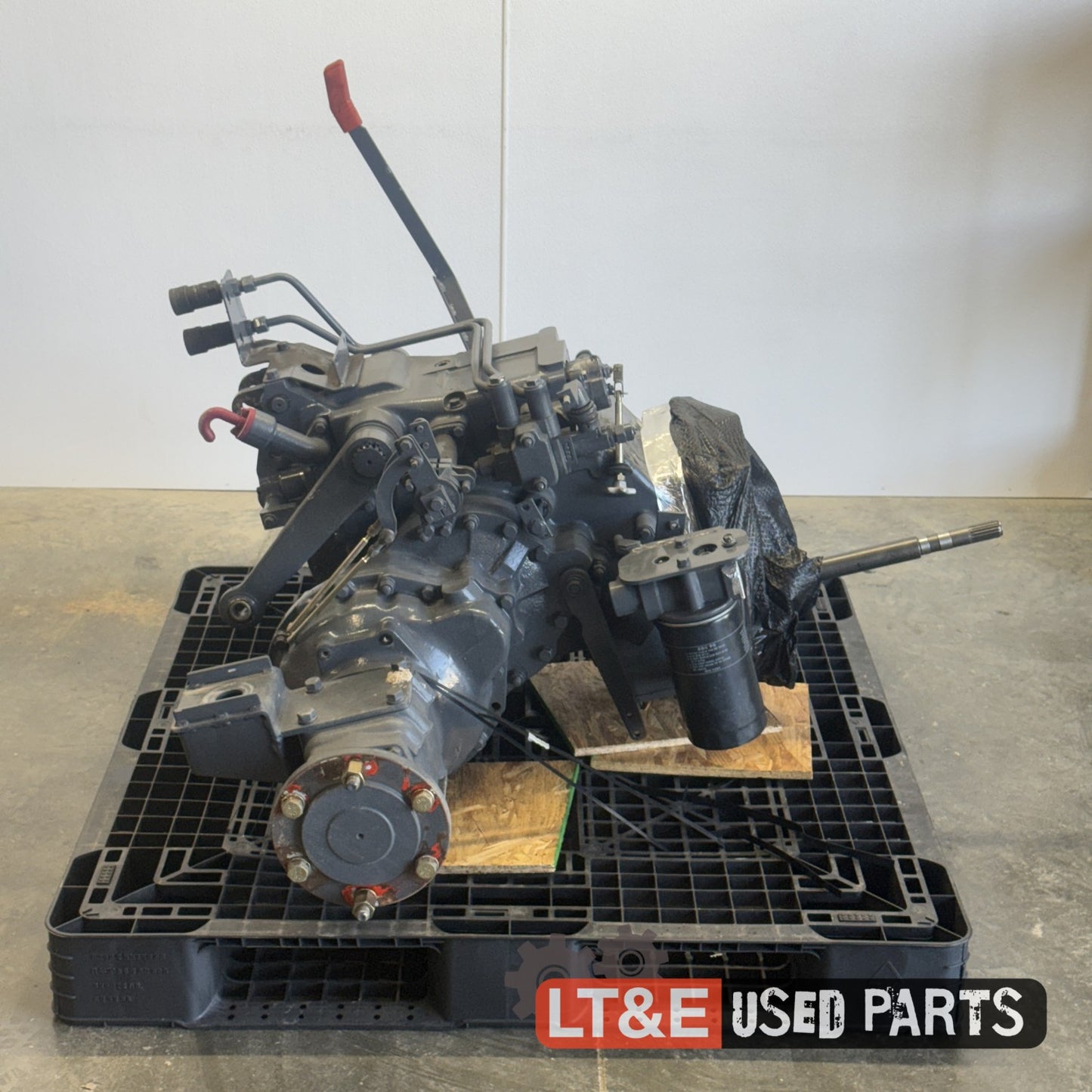 DK40SE REAR AXLE - 6169838