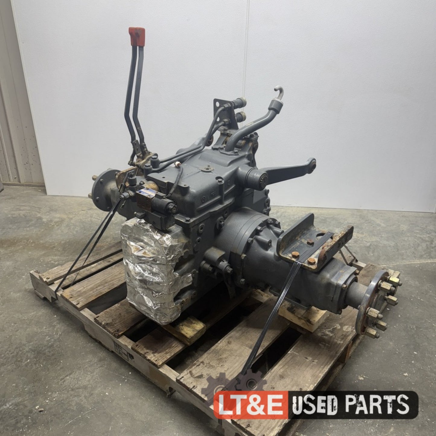 DK45 REAR AXLE - 0812506