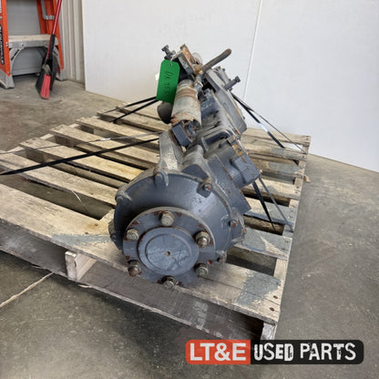 DK45S FRONT AXLE - 4166563