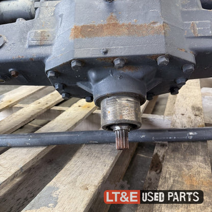 DK45S FRONT AXLE - 4166563