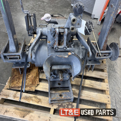 DK45S REAR AXLE - 4166563