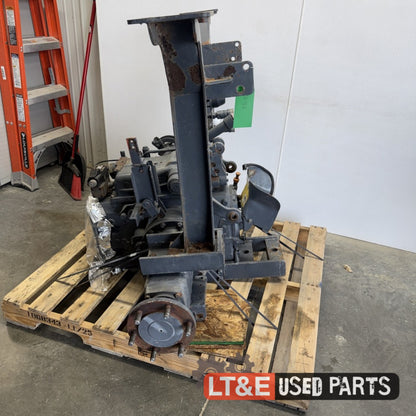 DK45S REAR AXLE - 4166563