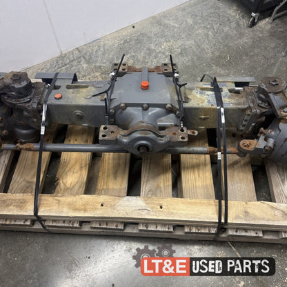 DK65C FRONT AXLE - 4162918
