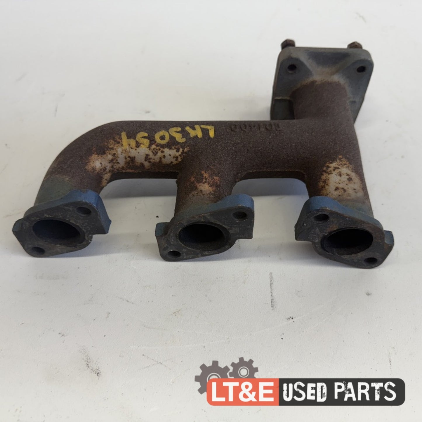 EXHAUST MANIFOLD
