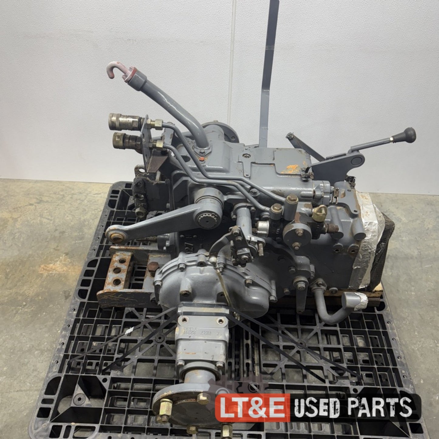 CK30H REAR AXLE - 6168888
