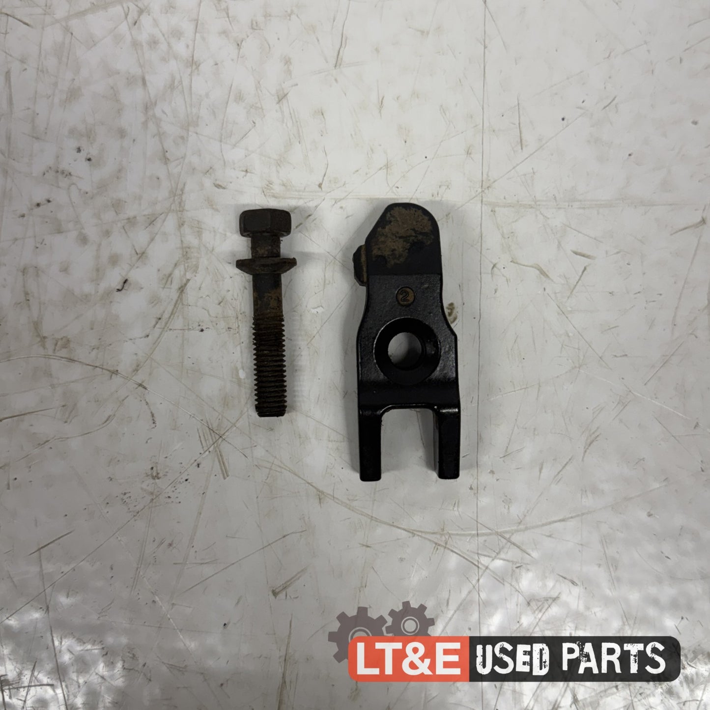 FUEL INJECTOR CLAMP