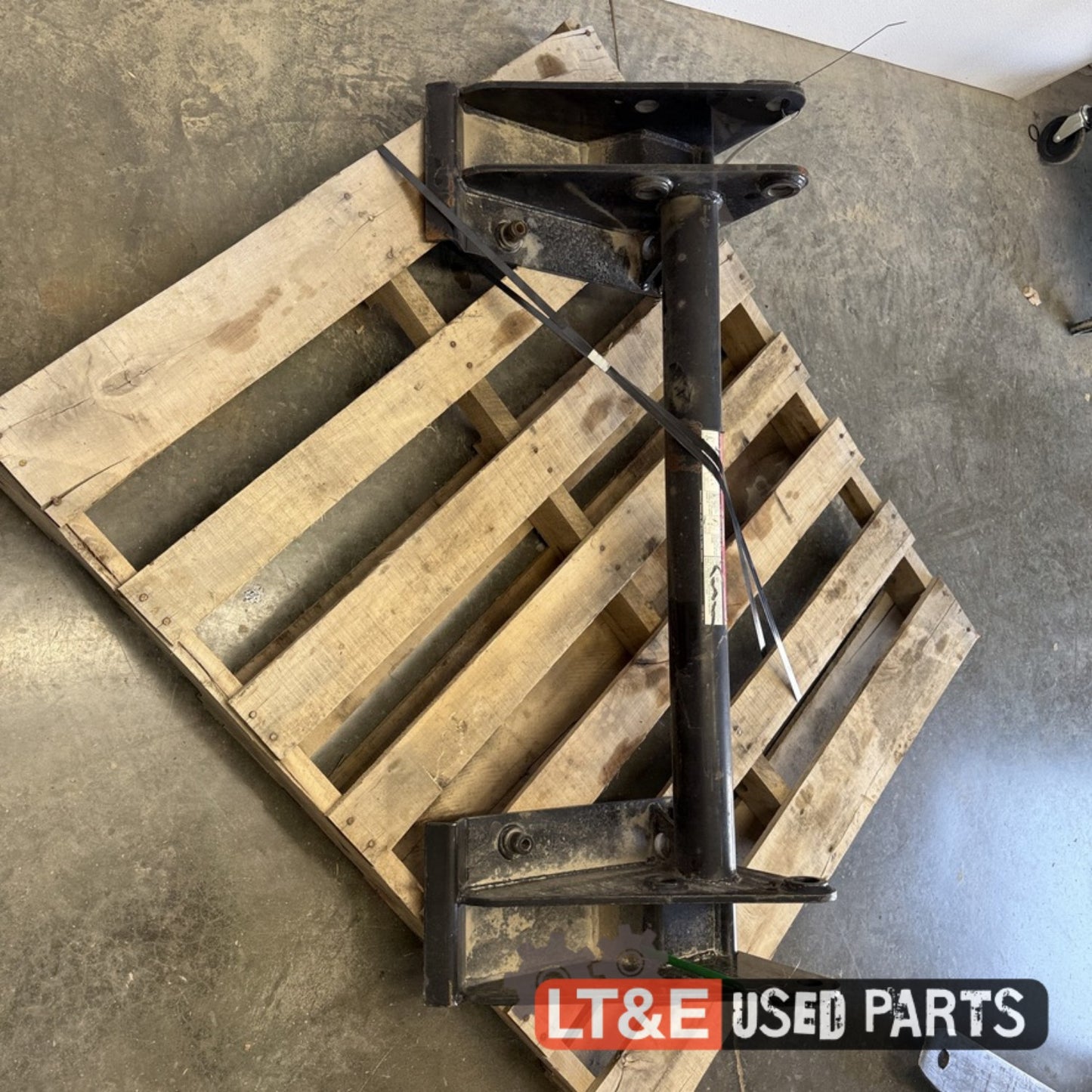 TOOL CARRIER