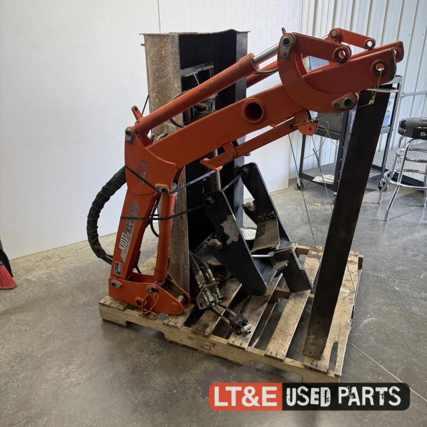 KL2510 LOADER - 6168893