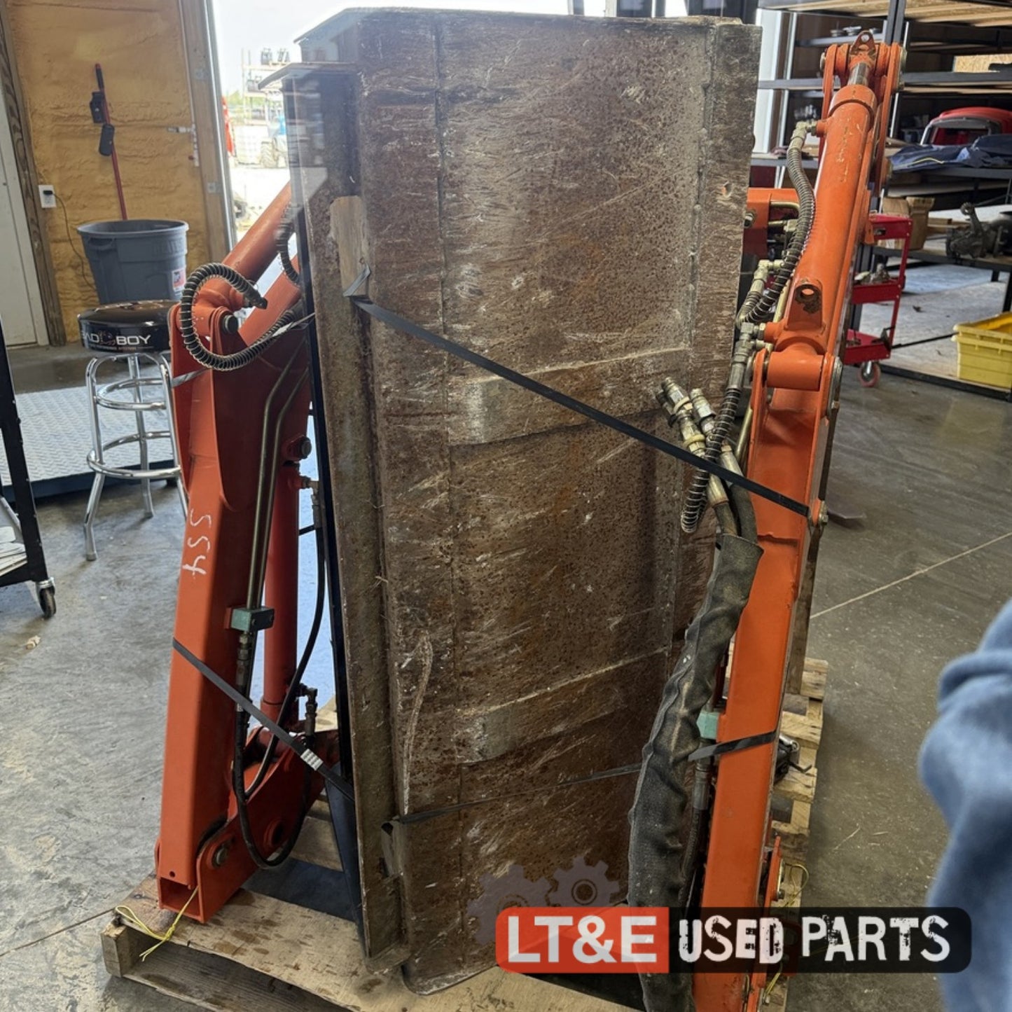 KL2510 LOADER - 6168893