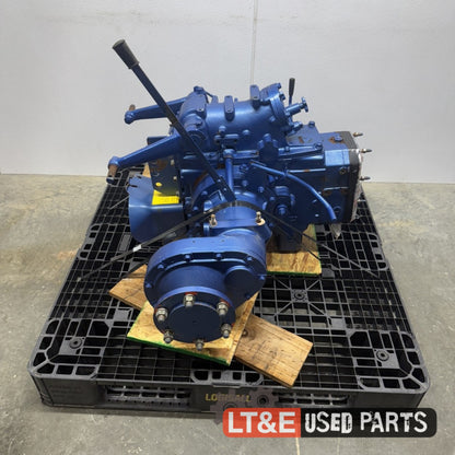 LK2554 REAR AXLE - 6168889