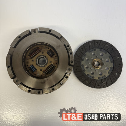 DUAL CLUTCH ASSEMBLY