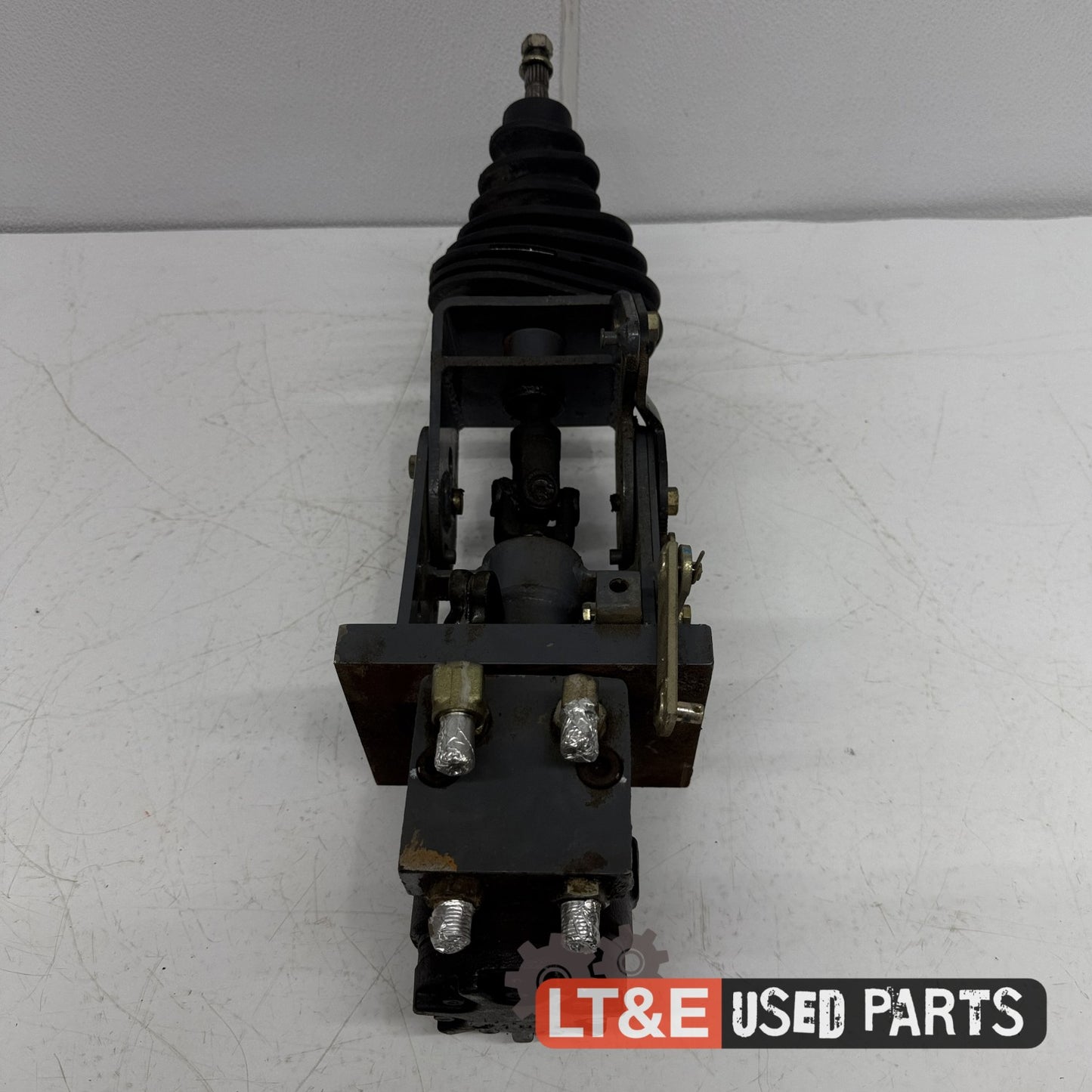 STEERING COLUMN AND PUMP ASSEMBLY