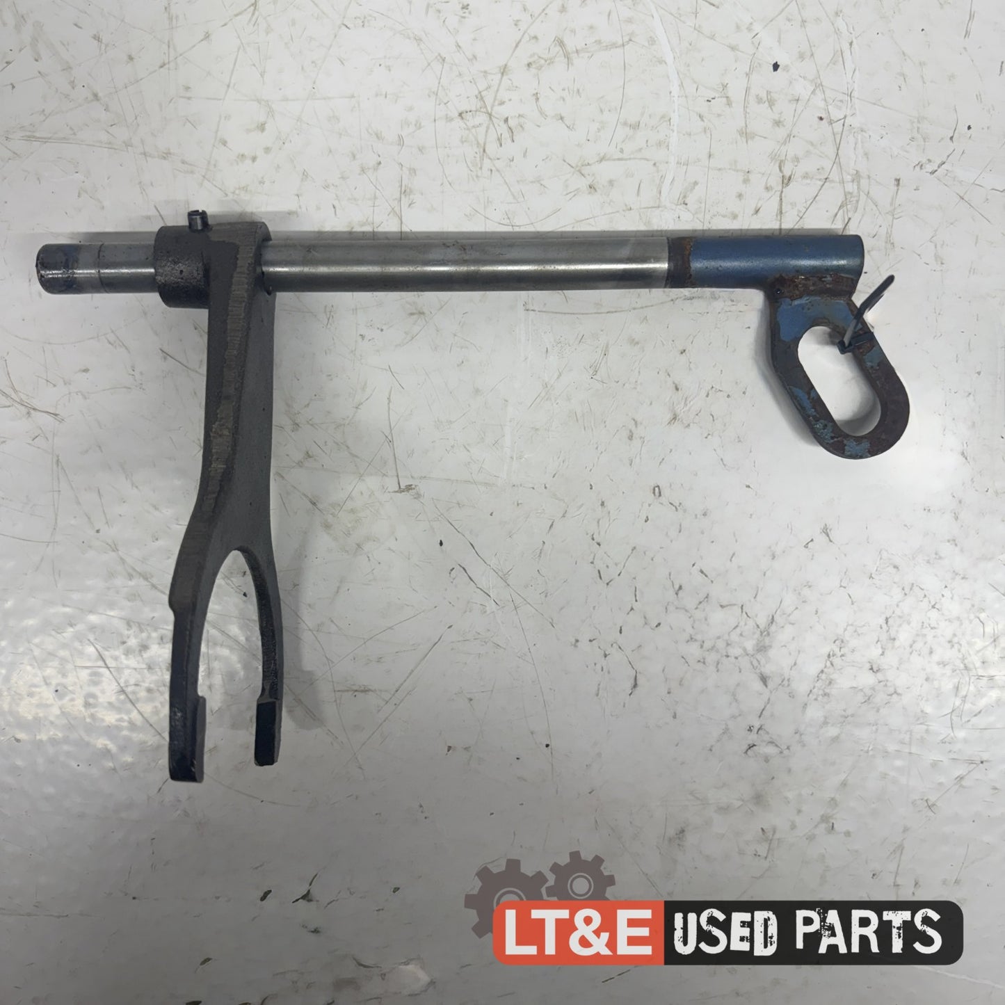 DIFFERENTIAL LOCK ROD AND FORK