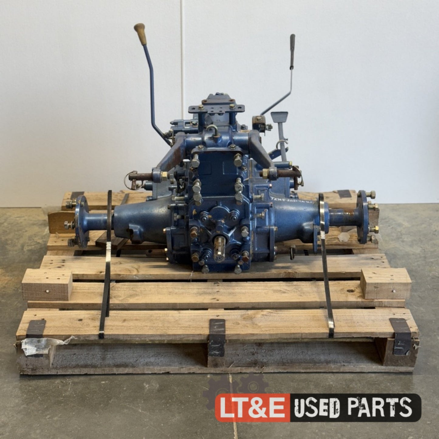 LB1714 REAR AXLE ASSEBMLY