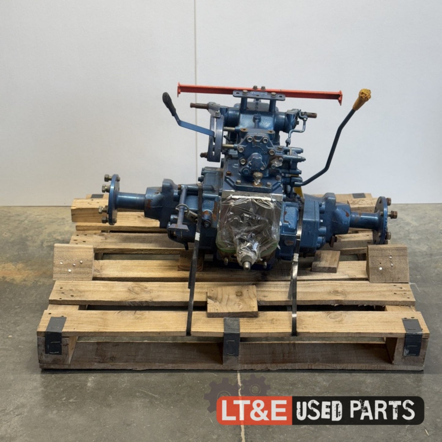 LB1914 REAR AXLE ASSEMBLY