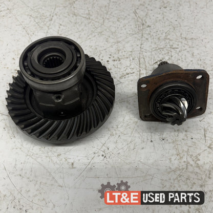 RING GEAR AND PINION ASSEMBLY