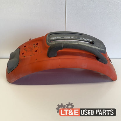 RIGHT HAND FENDER