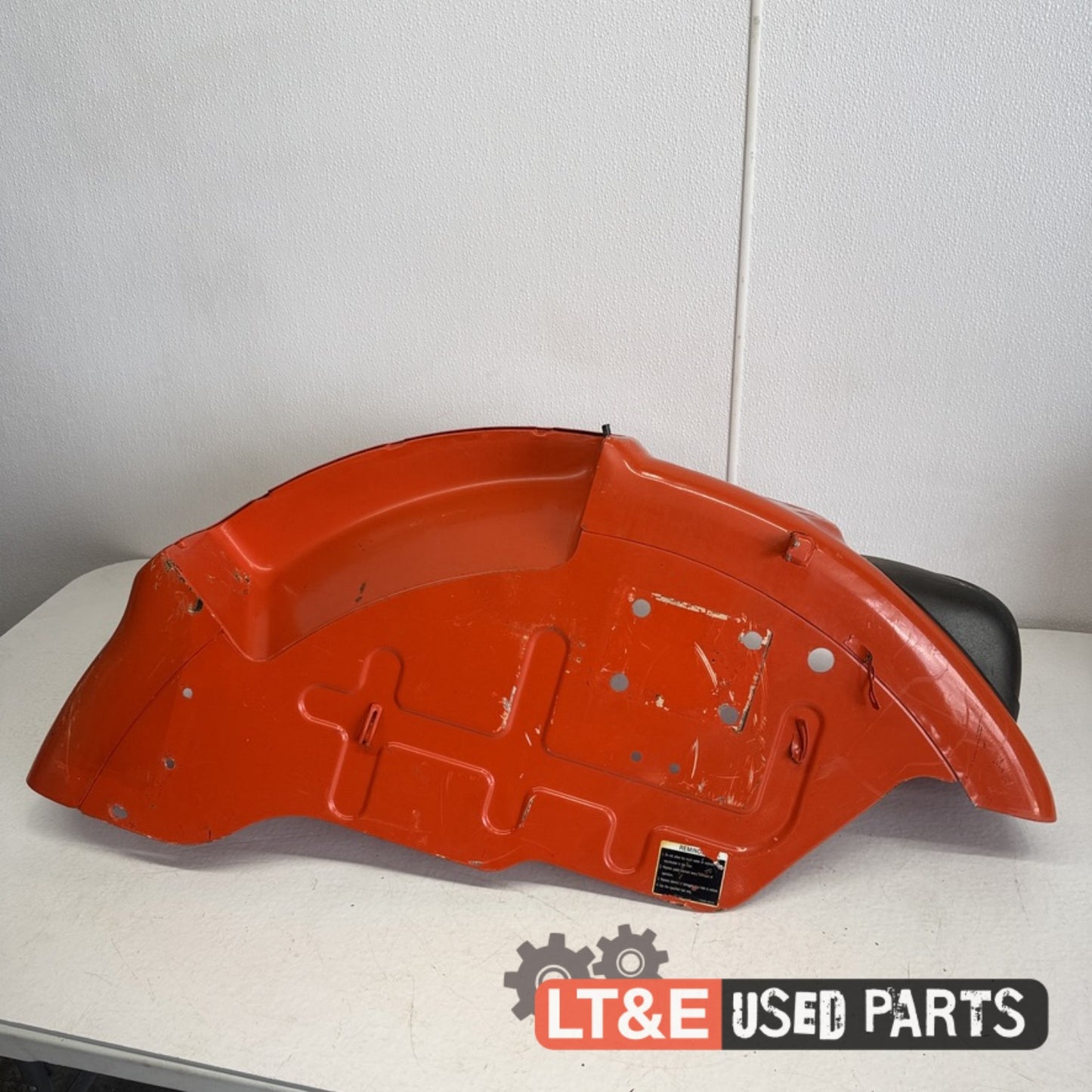 LEFT HAND FENDER