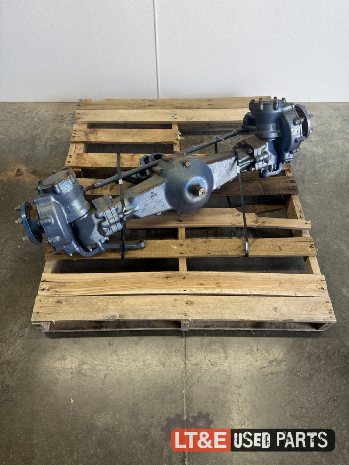 2440 Rear End LK3054 FRONT AXLE - 1358811 โ Little Tractor Parts