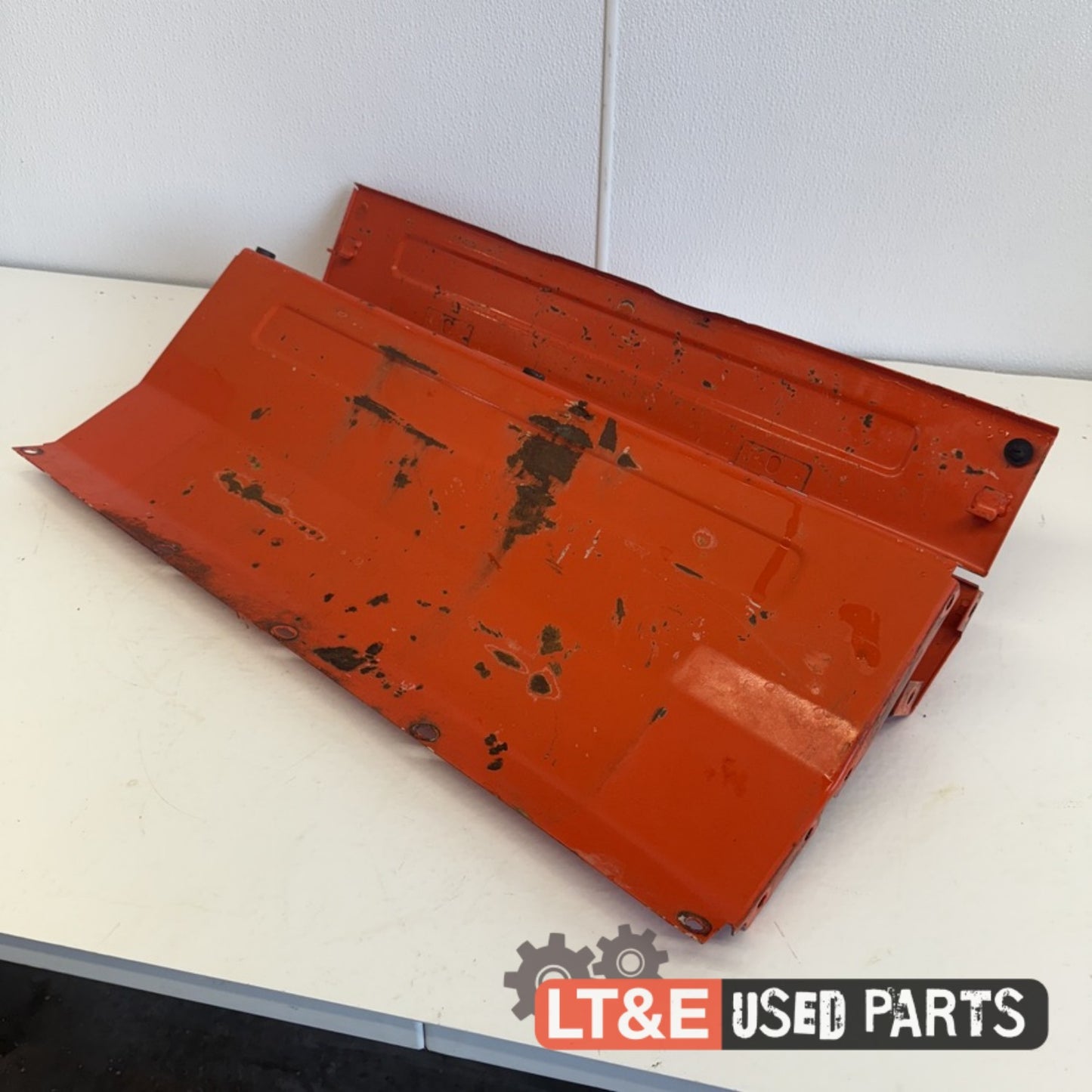 REAR SEAT ASSEMBLY