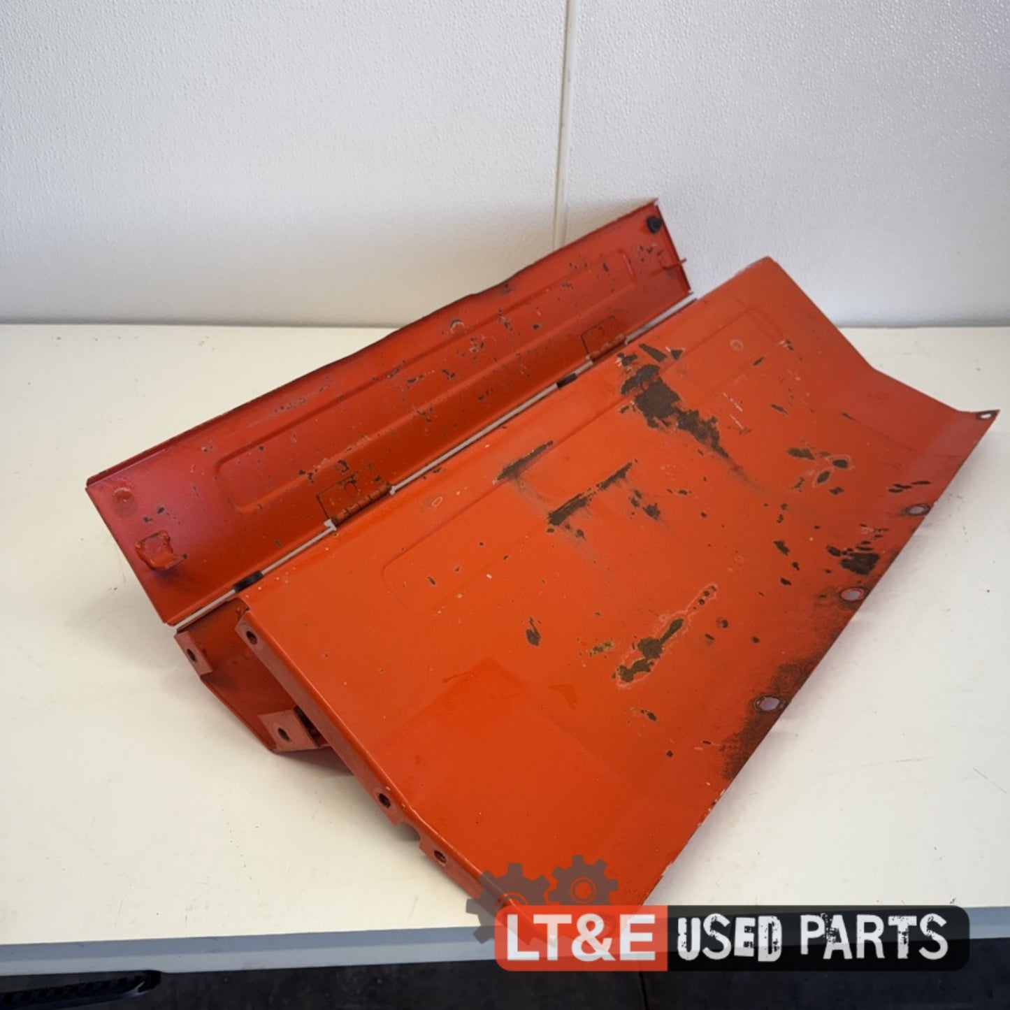 REAR SEAT ASSEMBLY