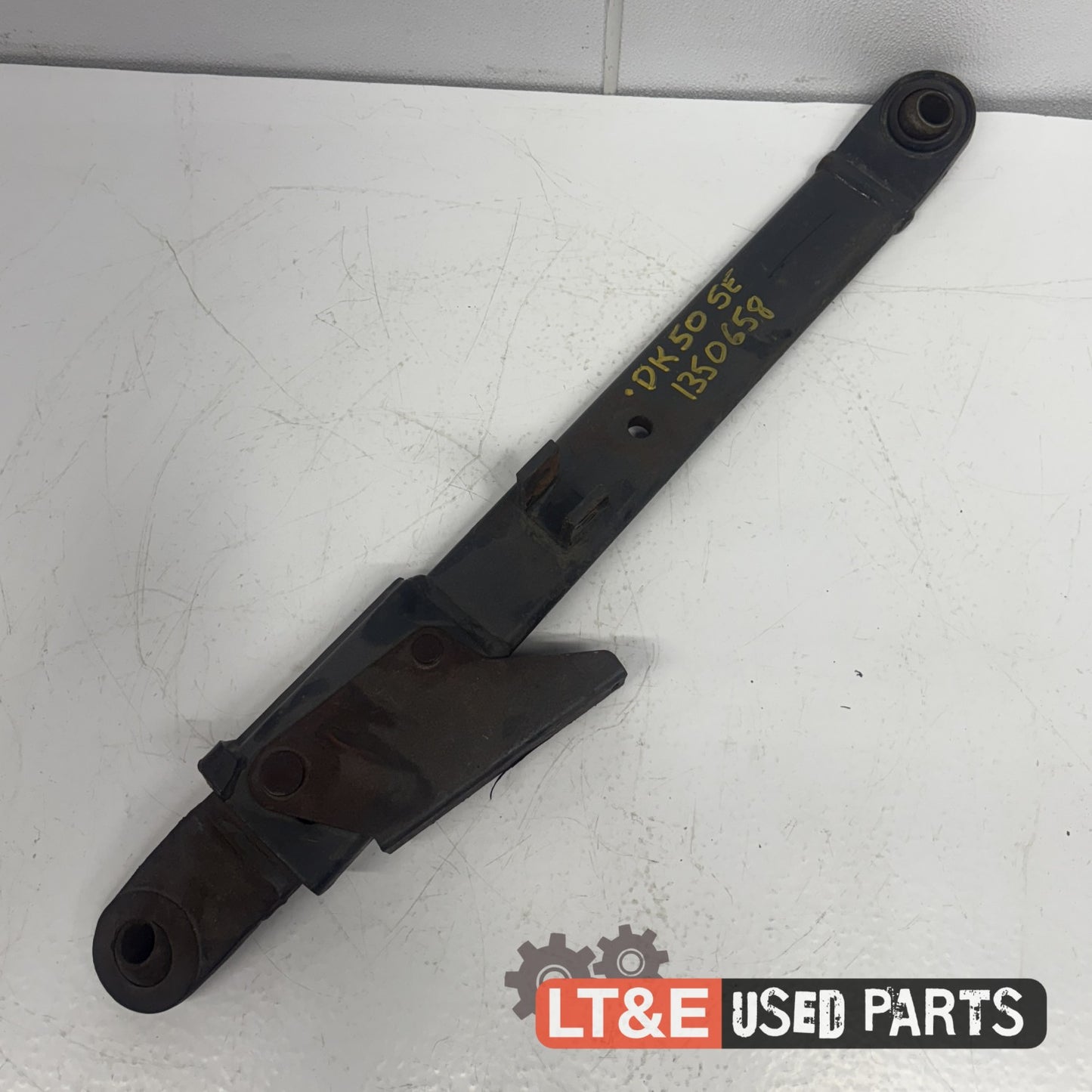 LEFT HAND LOWER LINK