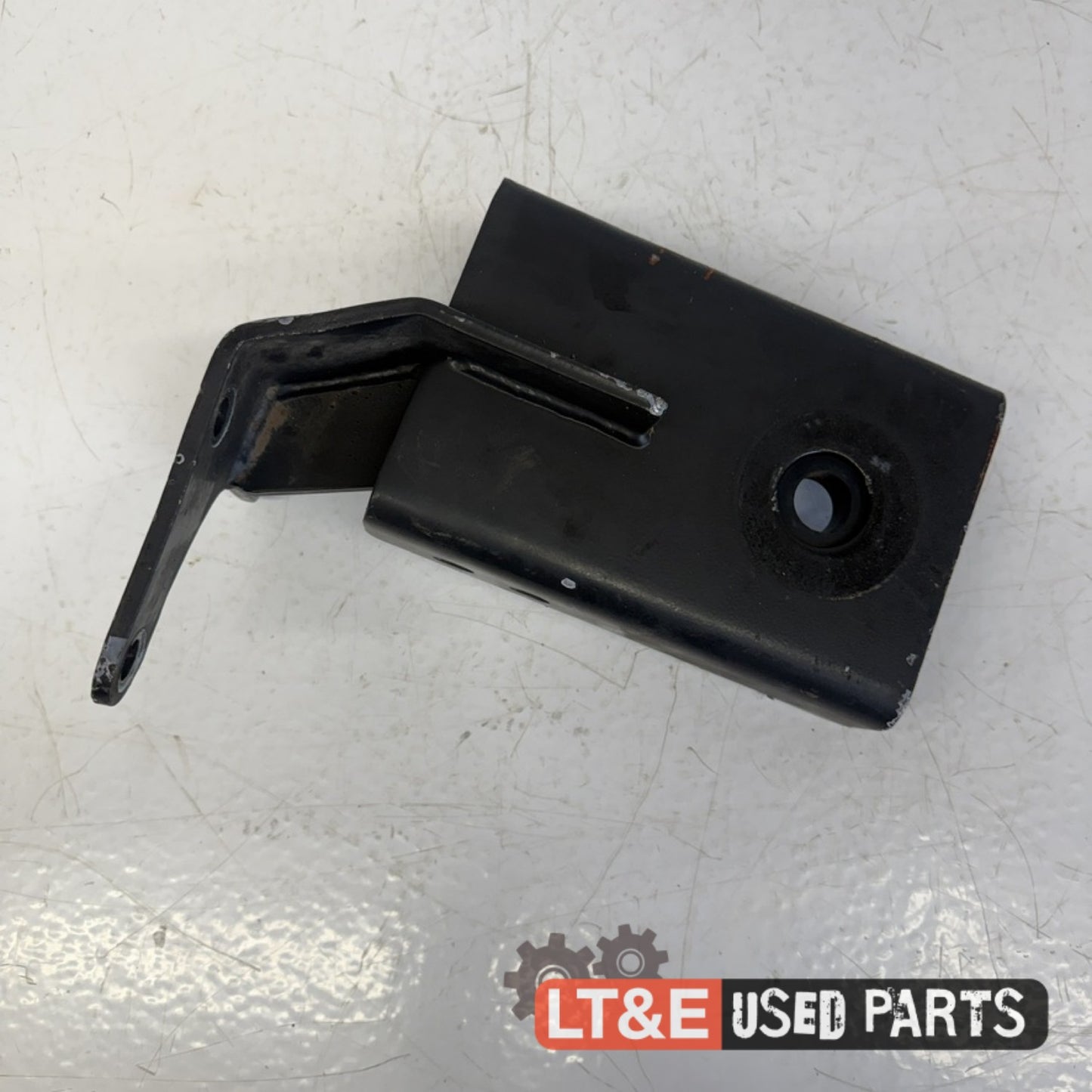 RIGHT HAND STEP SUPPORT