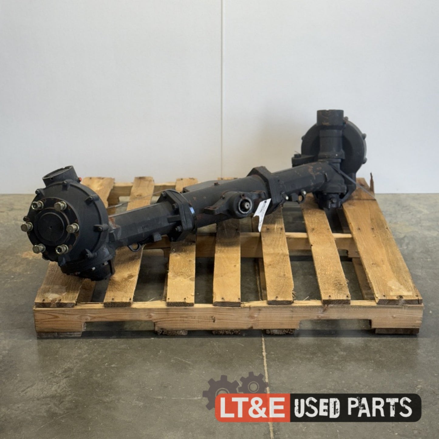 NX4510 FRONT AXLE