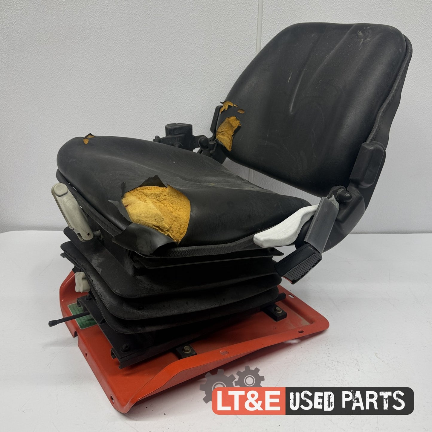 SEAT ASSEMBLY