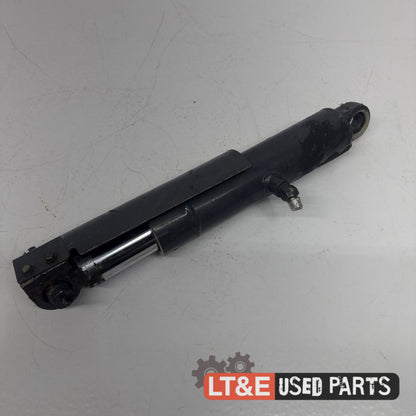 LEFT HAND STEERING CYLINDER