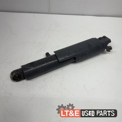 LEFT HAND STEERING CYLINDER