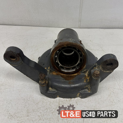 RIGHT HAND FRONT AXLE CASE