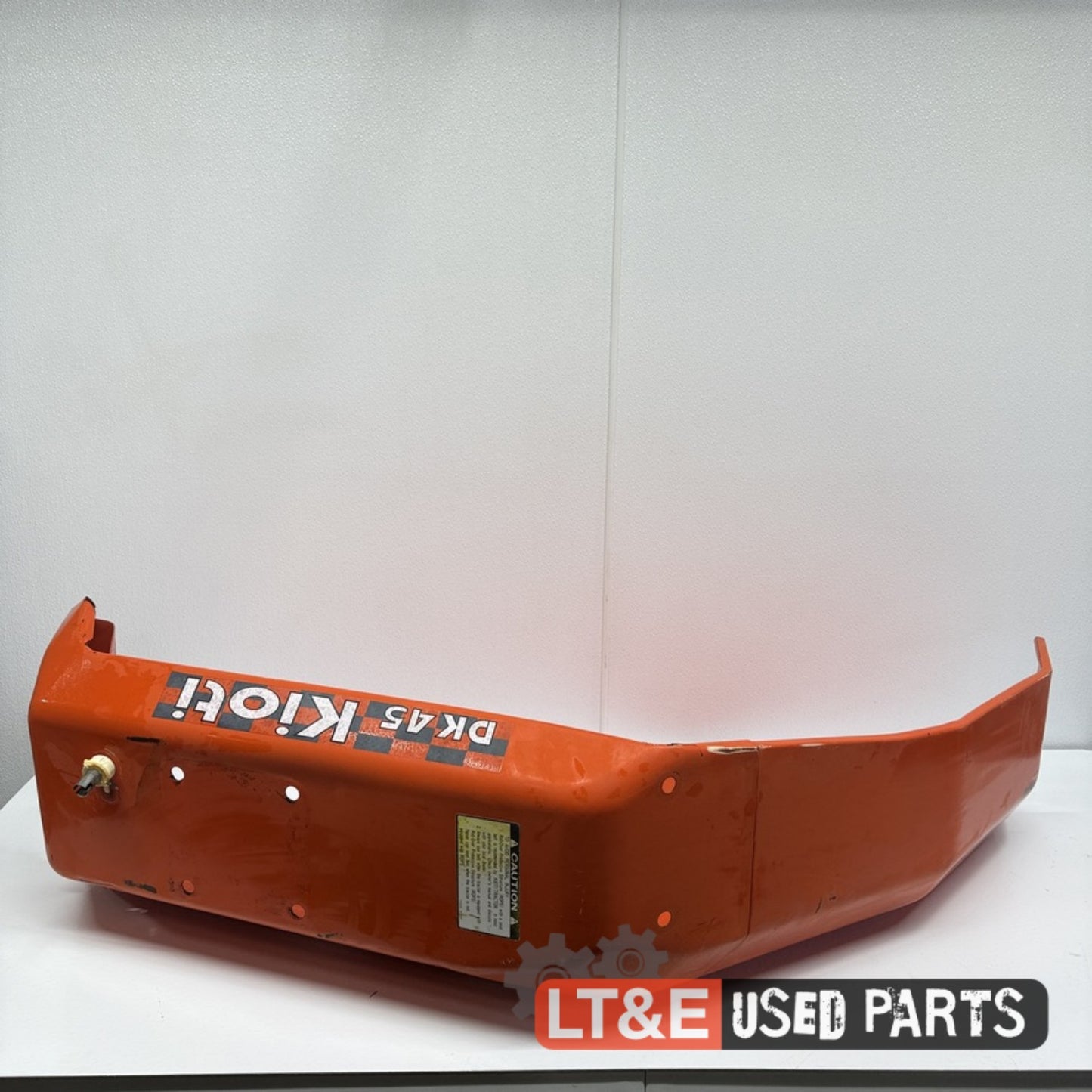 LEFT HAND FENDER