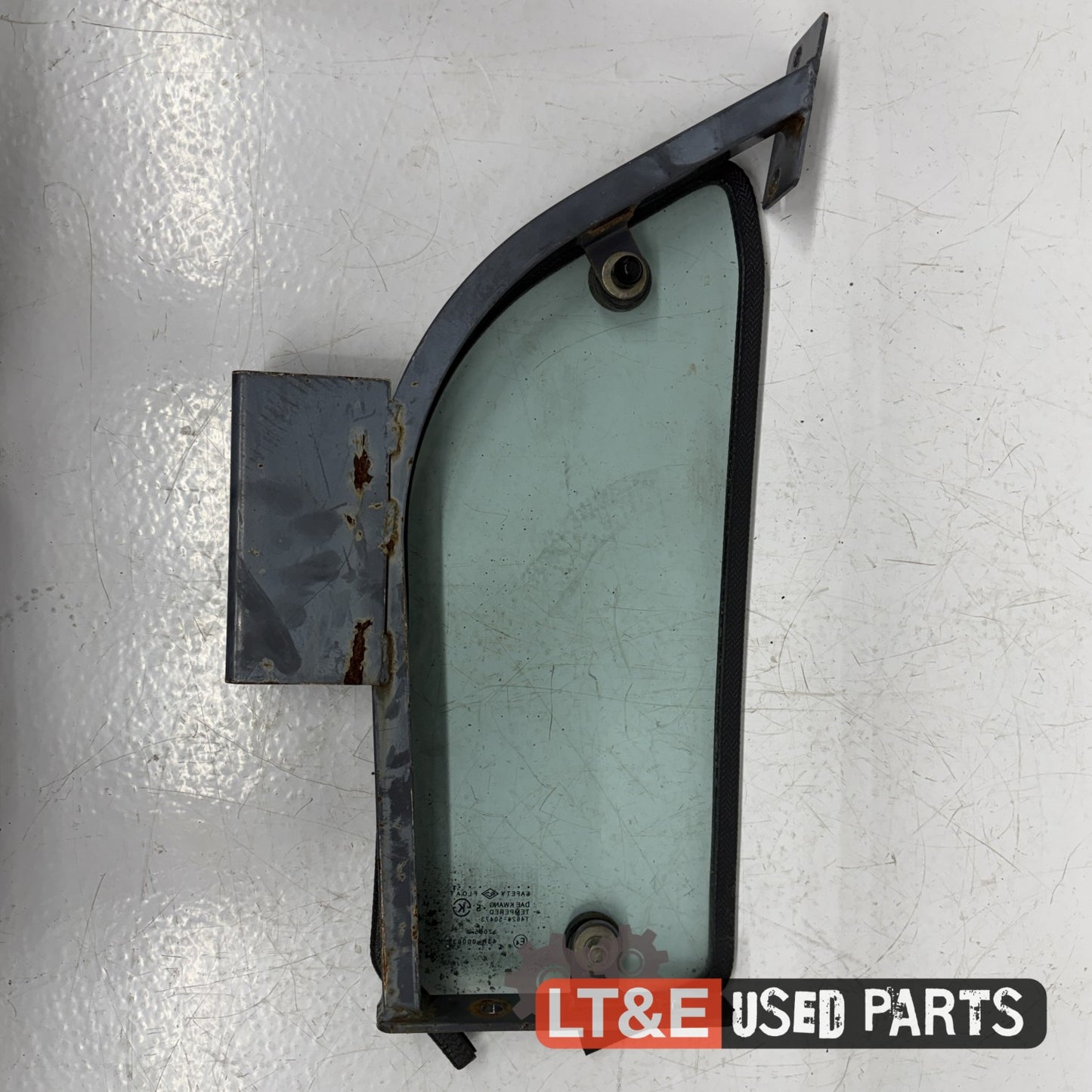 LEFT HAND COVER FRAME, GLASS AND SEAL