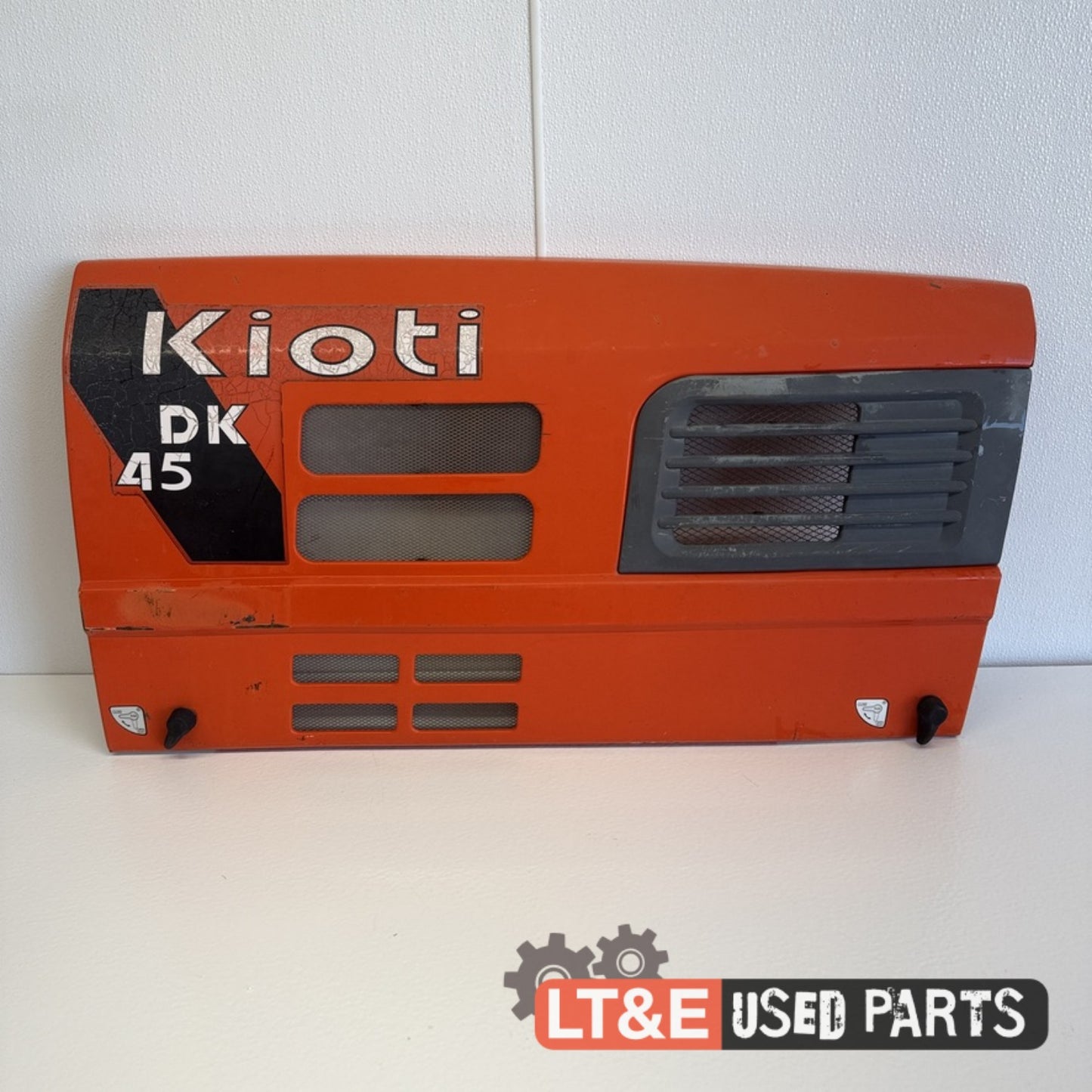 RIGHT HAND HOOD SIDE COVER