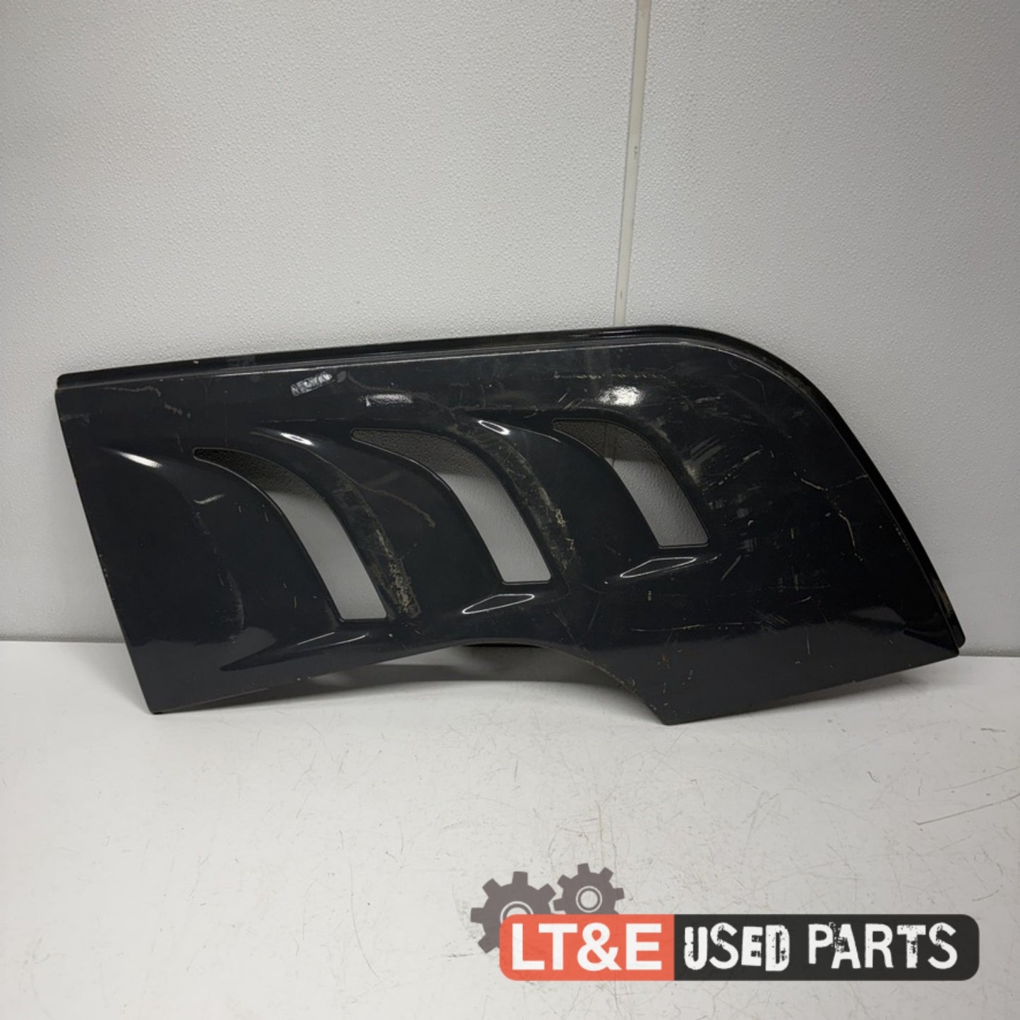 RIGHT HAND HOOD SIDE COVER