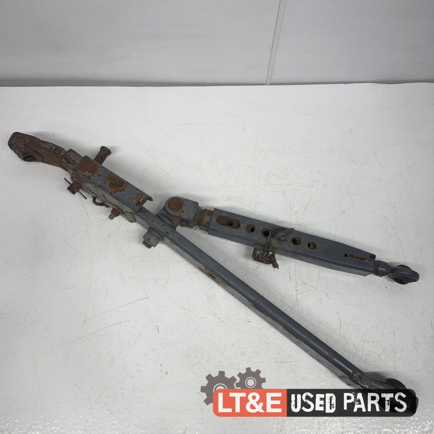 LEFT HAND LOWER LINK