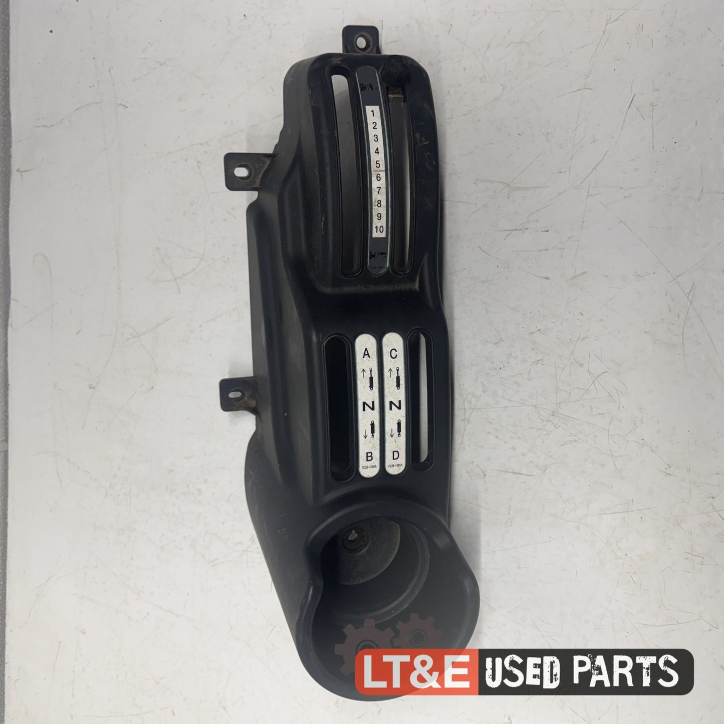 RIGHT HAND LEVER GUIDE